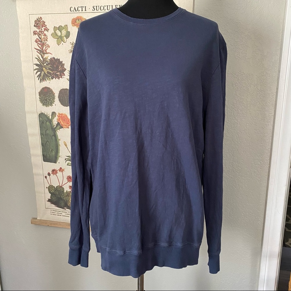 Vestige Blue Crewneck Sweatshirt